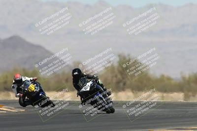media/Apr-20-2025-CVMA (Sun) [[39090e8767]]/Race 11-500-350 Supersport (Holeshot)/